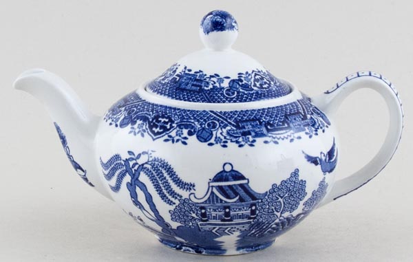 Teapot small c1930